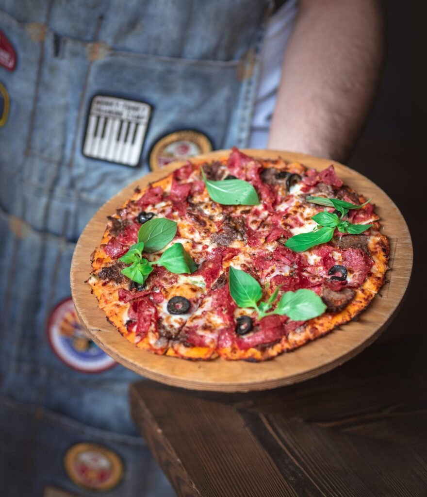 Diavola Pizza: A Hot Bite of Paradise