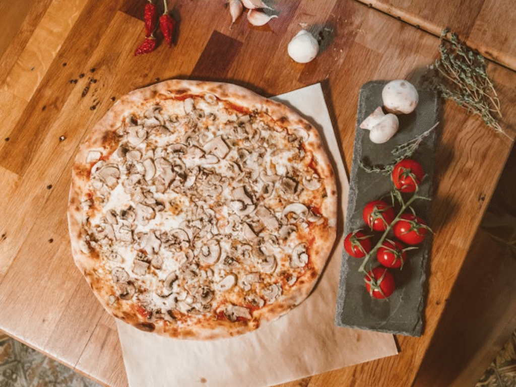 Irresistible Homemade Garlic Pizza Recipe